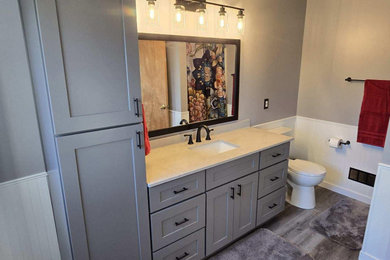 Bathroom photo in Other