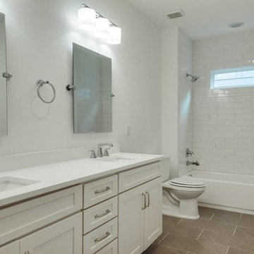 2711 Hazelwood