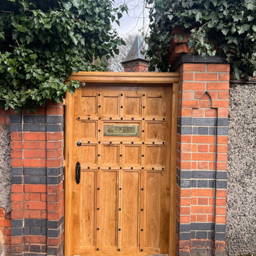 Victorian Gate - Front After Photo - Oak Studs