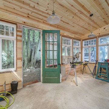 Lonesomeville Pottery Studio & ADU