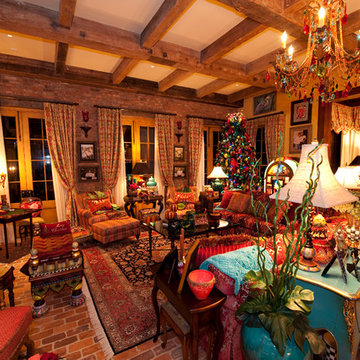 Holiday Installation of Southern Style Great Room