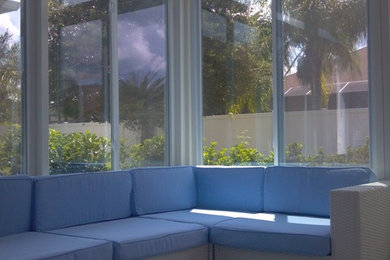 Transitional porch photo in Orlando