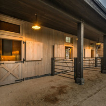 barn/house