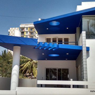 Modern Bungalow Design