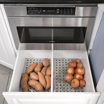 Kitchen & Closet Organization -- Lawrence, New York