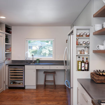 James & Leah's Kitchen