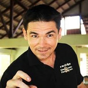 Sam Navarro's photo