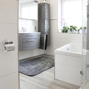Modernisierung eines Badezimmers in München - Milbertshofen-Am Hart