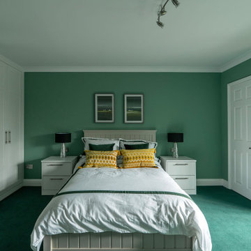 White & Green Bedroom in Buckinghamshire