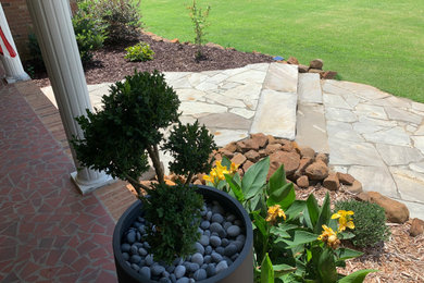 Inspiration for a modern landscaping in Charlotte.