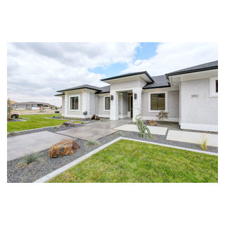 Tempo Side Load - Transitional - Exterior - Seattle - by Prodigy Homes ...