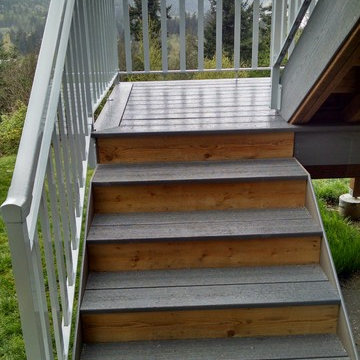 Couple Decks and Outdoor living areas