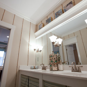 Blue River, A Nostalgic Beach Cottage