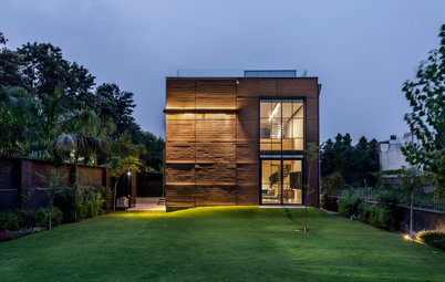 Delhi Houzz: Uber-Minimalism Is the Mainstay of This Cuboid House