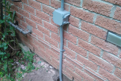 Outdoor outlet installation