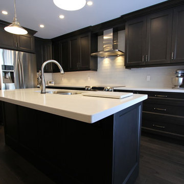 Dark Cabinetry is Beautiful!