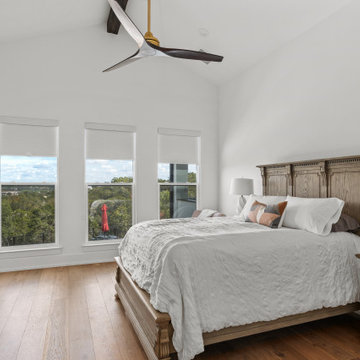 Custom Home in Canyon Lake, TX