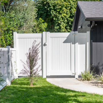 White Vinyl Fence And Gate Northridge.CA