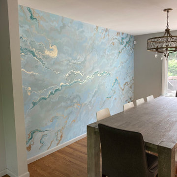 Textured wall with Hints of champagne metallic paint