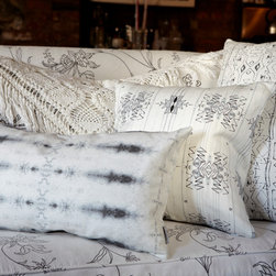 The Akimbo Mix-n-Match Collection - Decorative Pillows