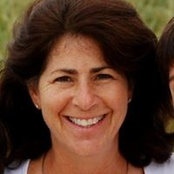 Lesley Roth's photo