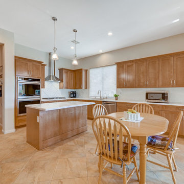 Traditional Centennial Hills Kitchen