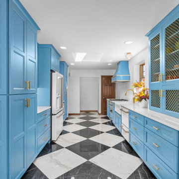 Eye-catching Bright Blue Kitchen