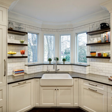 Transitional Kitchen Makeover