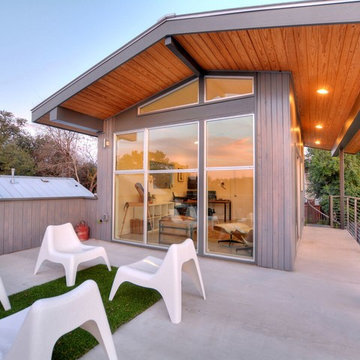 Pool House