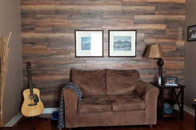 Inspiration for a rustic family room remodel in Toronto