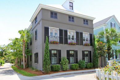 Exterior home idea in Charleston