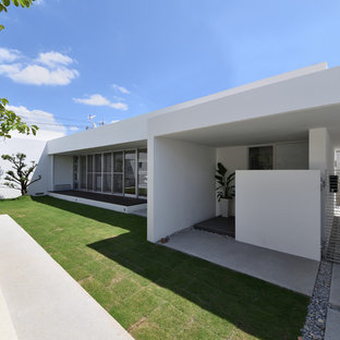 他の地域のモダンスタイルのおしゃれなテラス・中庭 (日よけなし) の写真