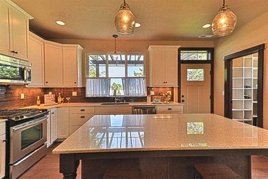 Example of an arts and crafts kitchen design in Seattle