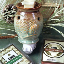 Piney Lodge Fragrance Warmer - Home Fragrances