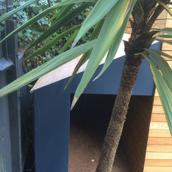 A dog kennel extension - Garden Furniture