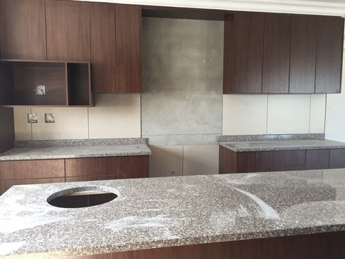 Backsplash tile in kitchen