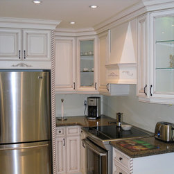 Exquisite Kitchens & vanities Inc. - KITCHEN CABINETS - Kitchen Cabinetry