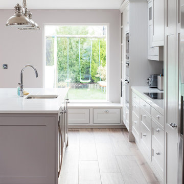 Jonathan Williams Solid Hand-painted Kitchen from our Classic Collection