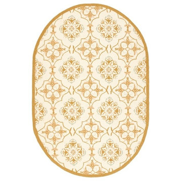 Safavieh Chelsea Collection HK376 Rug, Ivory/Green, 4'6"x6'6" Oval
