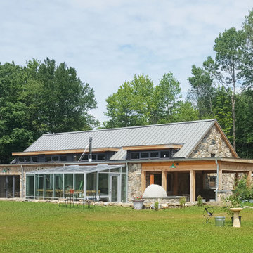 100% off the Grid Farmhouse - Litchfield County, CT