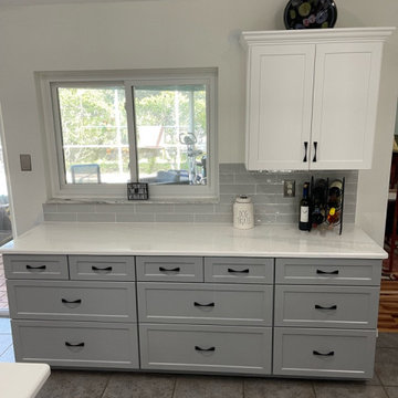 Subtle Two-Tone Transitional Kitchen Remodel