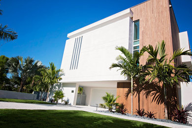 Design ideas for a contemporary landscaping in Other.