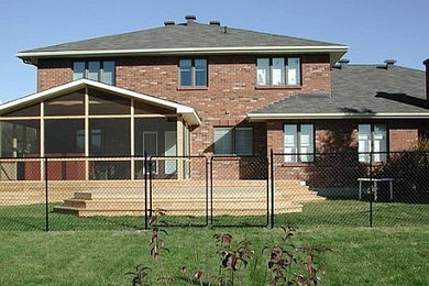 Transitional deck photo in Other
