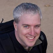 Andrew Becherers foto