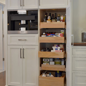 Classic White Kitchen in Southern Westchester