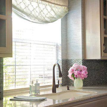 Before - outdated wallpaper, After - soothing colors