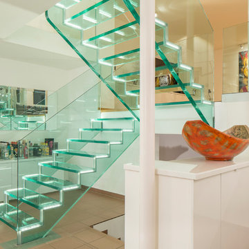 Luxustreppe aus Glas mit LED, 100% Glas