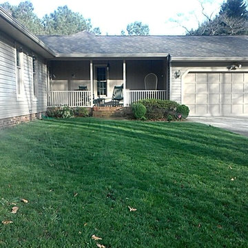 Salisbury Lawn Care Clients Green Lawn- Organic Fertilizers Only
