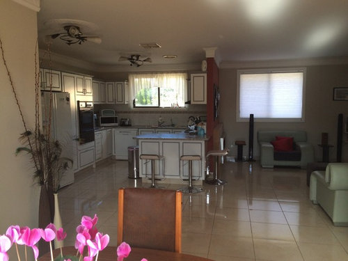 Layout and colour for kitchen, open plan with lounge and dining rooms