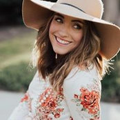 Kaitlin L's photo